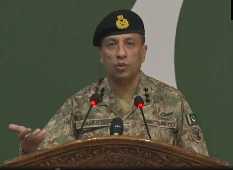 لیفٹیننٹ جنرل احمد شریف چودھری کی تعلیمی اداروں کے طلبہ و اساتذہ کے ساتھ خصوصی نشست