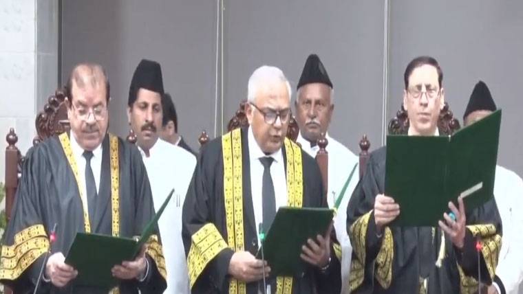 وفاقی آئینی عدالت کے مزید دو ججوں جسٹس روزی خان اور جسٹس ارشد حسین شاہ نے حلف اٹھا لیا