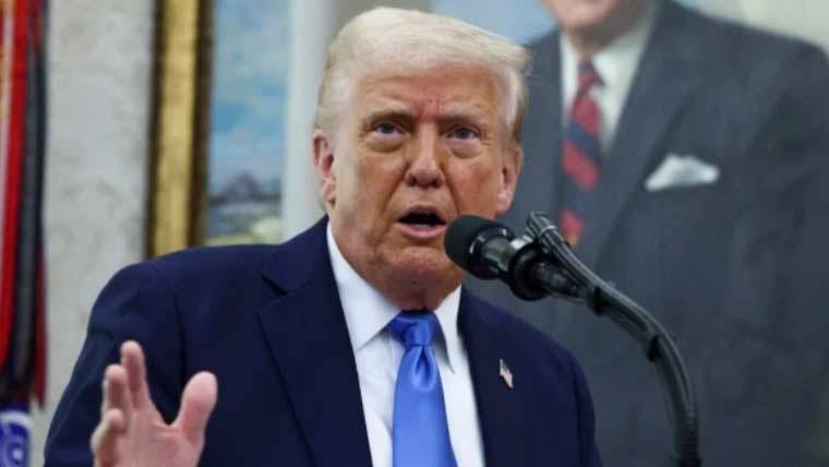 امریکی صدر ٹرمپ نے سعودی عرب کو ایف 35 لڑاکا طیارے فروخت کرنے کا اعلان کر دیا