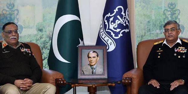 جنرل ساحر شمشاد مرزا کا نیول ہیڈکوارٹرز کا الوداعی دورہ، نیول چیف سے ملاقات