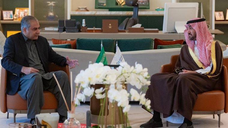  محسن نقوی کی سعودی عرب کے وزیر کھیل سے ملاقات، کھیلوں کے شعبے میں تعاون کو مزید مستحکم کرنے پر بات چیت 