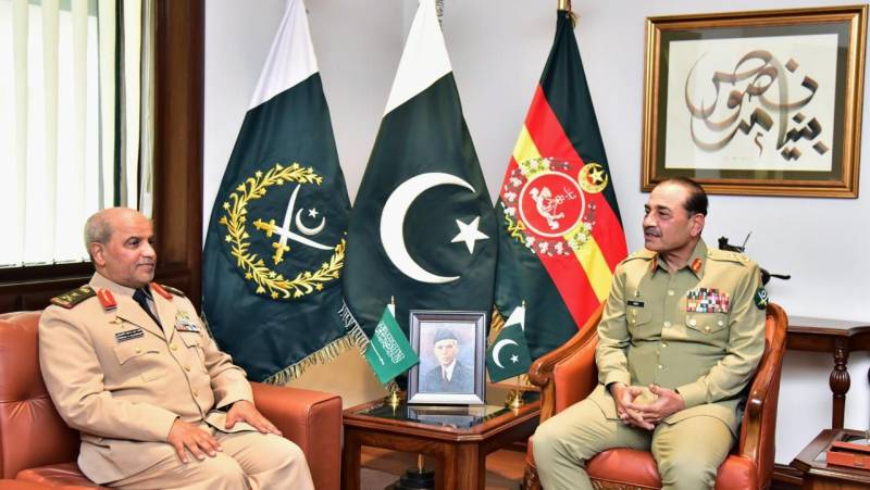 سعودی کمانڈر لیفٹیننٹ جنرل فہد بن سعود الجزہانی کی جی ایچ کیو آمد، باہمی دلچسپی کے امور پر تبادلہ خیال