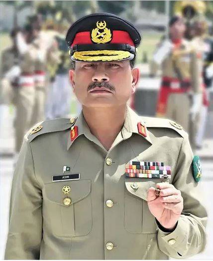وزیراعظم نے فیلڈ مارشل سید عاصم منیر کی بطور آرمی چیف اور چیف آف ڈیفنس فورسز تعیناتی کی سمری ایوانِ صدر ارسال کر دی