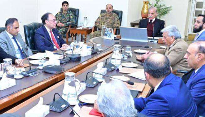 وزیر اعظم شہباز شریف کا برآمدات پر مبنی ترقیاتی اہداف کو ترجیح دینے کا اعلان