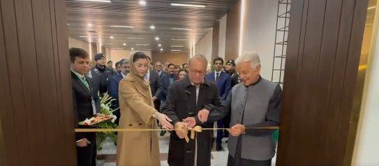 لاہور کے علامہ اقبال انٹرنیشنل ایئرپورٹ میں سٹیٹ لاؤنج کی افتتاحی تقریب، نواز شریف، خواجہ آصف اور مریم نواز کی شرکت 
