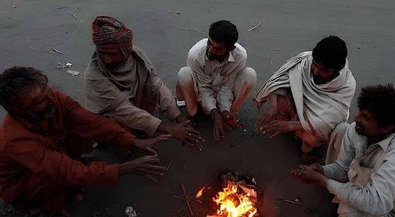 سائبیرین ہواؤں کا اثر، کراچی میں درجۂ حرارت مزید گر گیا