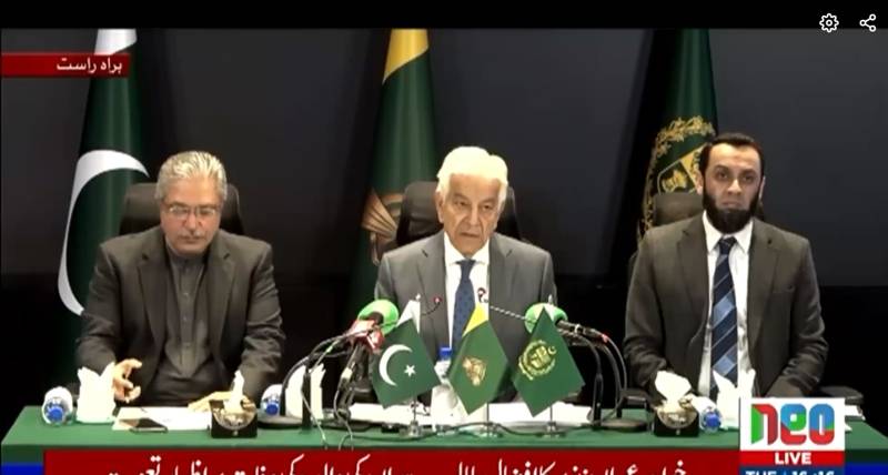نقل مکانی معمول کی روایت، صوبائی حکومت اپنی ناکامی کا ملبہ فوج پر نہ ڈالے: خواجہ آصف