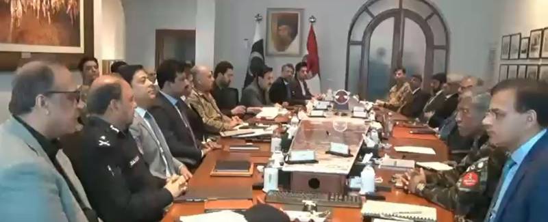  پشاور: امن و امان پر اعلیٰ سطح کا اجلاس، وفاقی و صوبائی حکومت اور عسکری قیادت کی مشترکہ حکمت عملی پر اتفاق