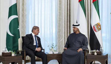 وزیراعظم شہباز شریف اور یو اے ای صدر کے درمیان ٹیلیفونک رابطہ، تعلقات مضبوط کرنے پر اتفاق
