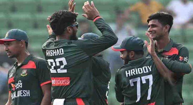 پہلے ون ڈے: بنگلہ دیش نے پاکستان کو 8 وکٹوں سے شکست دے دی