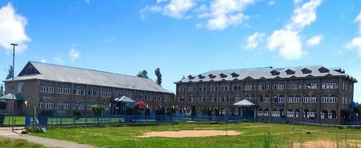  مقبوضہ کشمیر: بھارتی حکومت کا ایک اور بڑا کریک ڈاؤن، قدیم درسگاہ 'جامعہ سراج العلوم' سیل