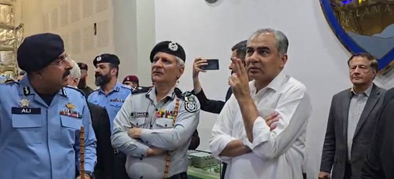 اسلام آباد 'سیف سٹی' سے اب 'سمارٹ سٹی' بنے گا: وفاقی وزیر داخلہ محسن نقوی کا ہیڈ کوارٹرز کا اہم دورہ