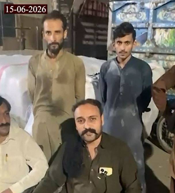 آزاد کشمیر میں ٹرانسپورٹ متاثر، ٹرک ڈرائیورز نے سفر جاری رکھنے سے انکار
