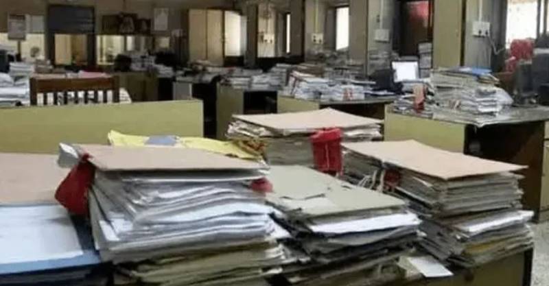 خیبرپختونخوا حکومت نے جمعہ کو ورک فرام ہوم کا فیصلہ واپس لے لیا