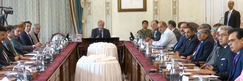 ایف بی آر میں کرپٹ عناصر کی کوئی جگہ نہیں، اصلاحات کا عمل مزید تیز کیا جائے گا: وزیراعظم شہباز شریف
