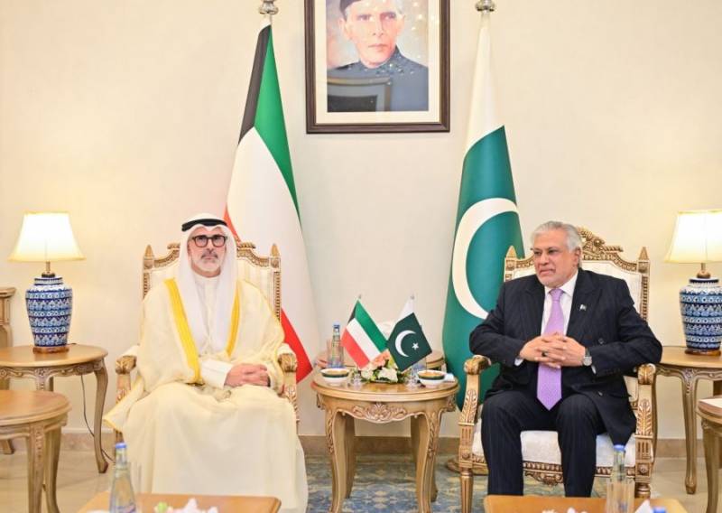 پاکستان اور کویت کا تعلقات مزید مضبوط بنانے پر اتفاق، علاقائی امور پر بھی گفتگو