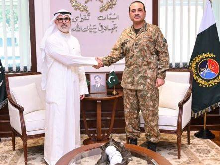 فیلڈ مارشل عاصم منیر سے کویتی وزیر خارجہ کی ملاقات، دوطرفہ تعاون پر اتفاق