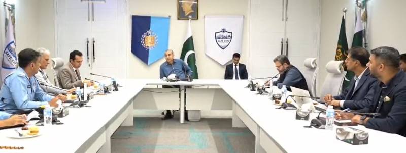 محسن نقوی اور طلال چوہدری کا سیف سٹی ہیڈکوارٹرز کا دورہ، توسیعی منصوبہ 30 ستمبر تک مکمل کرنے کا حکم