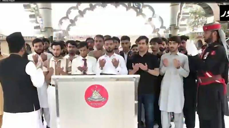 آئی ایس پی آر سمر انٹرن شپ کے طلبہ کا قلعہ بالاحصار پشاور کا دورہ