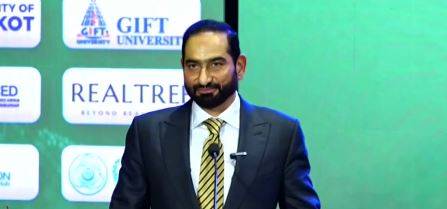 نئے صوبوں کے قیام کیلئے عوام میں آگاہی مہم چلا رہے ہیں، میاں عامر محمود