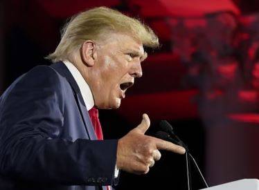حملہ ’جائز‘ تھا، ایران نے جواب دیا تو امریکا مزید بڑا حملہ کرے گا: ٹرمپ