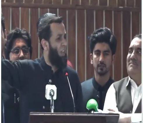 ریڈیو پاکستان پشاور کی نئی عمارت کا افتتاح، عطا تارڑ کا ملکی استحکام پر زور