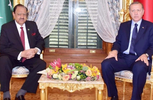 صدر ممنون حسین کا ترک صدررجب طیب اردوان اور وفد کے اعزاز میں عشائیہ