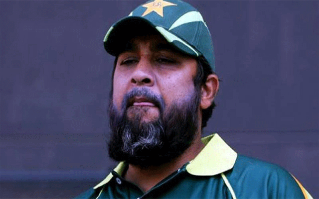 امارات کی کنڈیشنز میں شاداب خان کا کردار اہم ہوگا، انضمام الحق