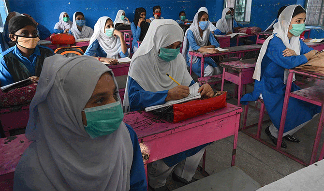 پنجاب، خیبر پختونخوا، گلگت بلتستان، آزاد کشمیر میں مڈل سکول کھل گئے