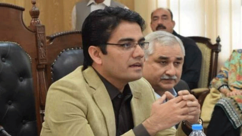 صوبے میں پازیٹو کورونا ٹیسٹ والے متاثرہ سکول بند کر دیے، مشیر اطلاعات خیبر پختونخوا