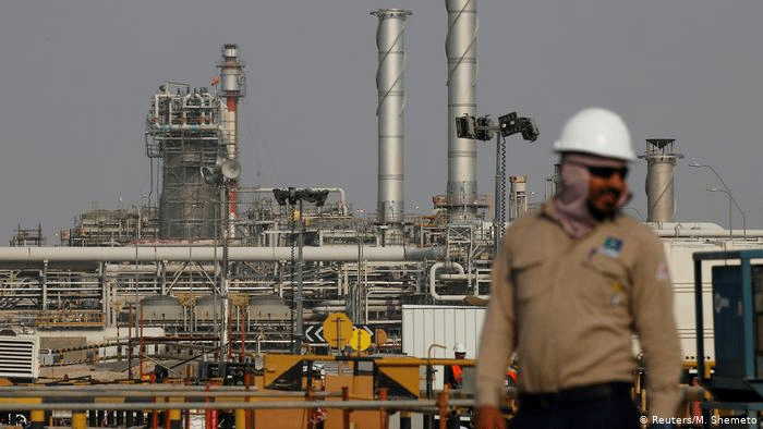 آرامکو کا بڑا اقدام، سعودی عرب میں تیل کی قیمتوں میں کمی
