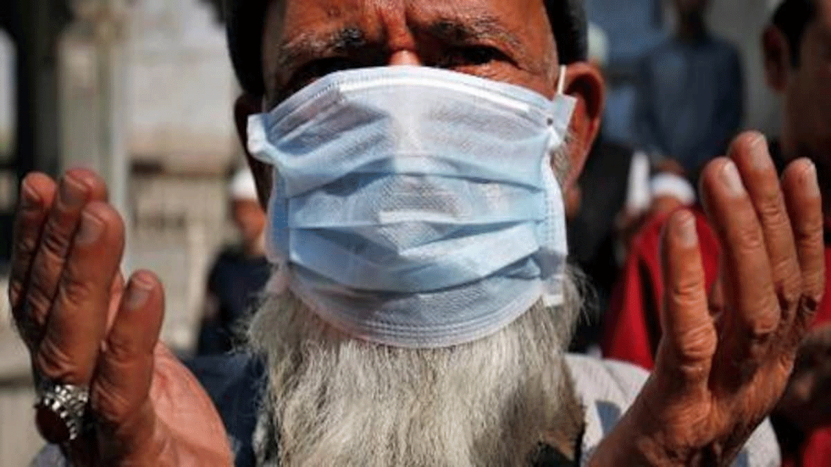 پاکستان میں کورونا وائرس کے 385 نئے کیس رپورٹ، 10 افراد جان کی بازی ہار گئے