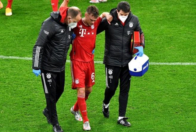 Bayern Munich’s Joshua Kimmich has knee surgery, out until January