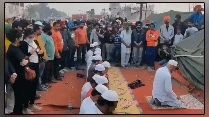 Sikhs Standing In Solidarity With Muslims Offering Namaz At Farmers' Protest