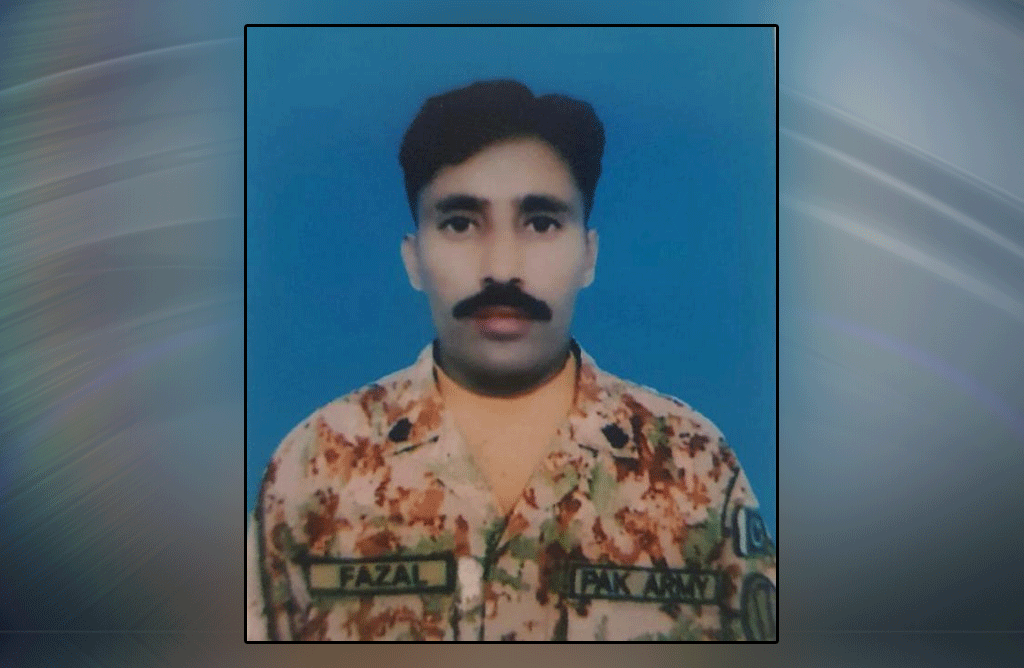 Indian army firing on LOC, Pak army soldier martyr