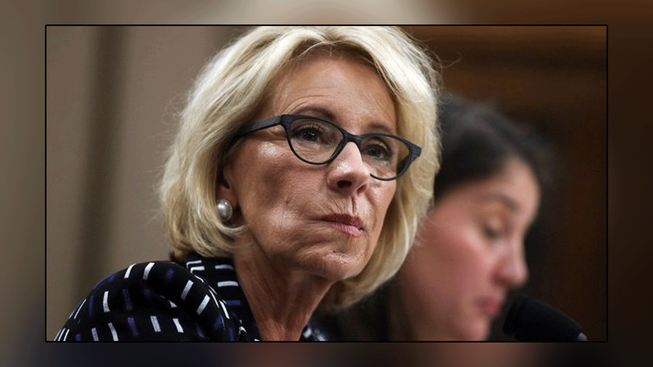 US Secretary of Education Betsy Davis has resigned