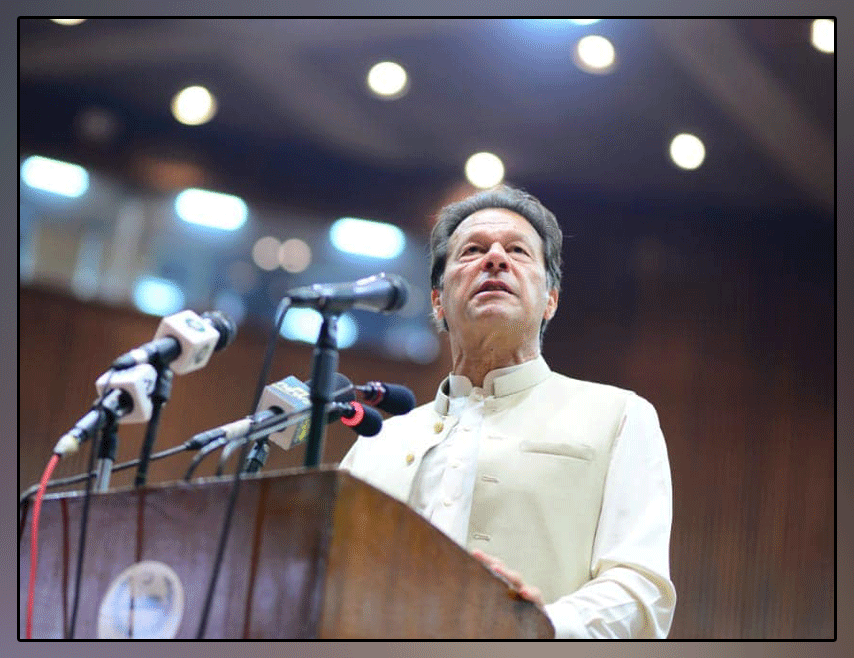 Giving Kashmiris the right to vote is better for Pakistan and India: PM Imran Khan