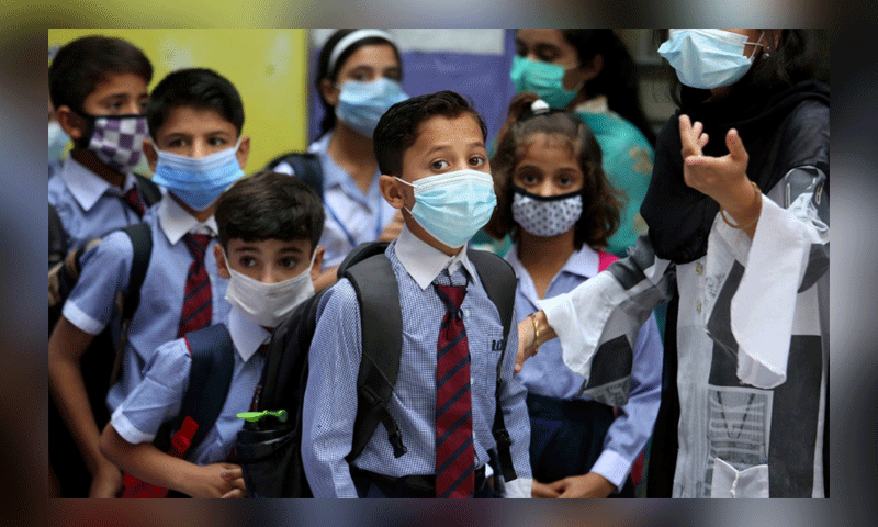 Sindh government decides to continue closure of all educational institutions, marriage halls and restaurants