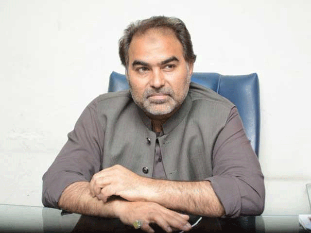 Nazir Chauhan regrets his statement, embarrassed Interior Adviser Shehzad Akbar, apologizes