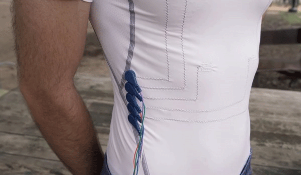 smart T-SHIRT has inbuilt GPS and sensors that monitor your heart rate and running speed
