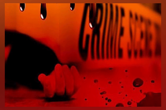 KARACHI: A target killer involved in the murder of a police officer has committed suicide
