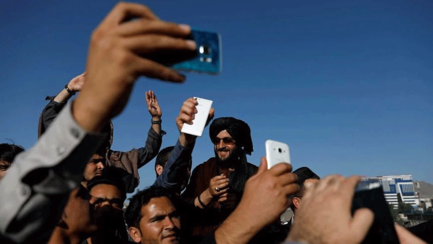 The Taliban will no longer be able to take selfies, the leadership banned